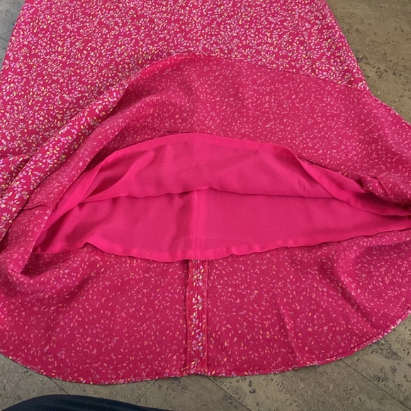 Gap Y2K  red floral, empire waist, spaghetti straps! Tiered ruffle! Size 6 - Picture 12 of 16